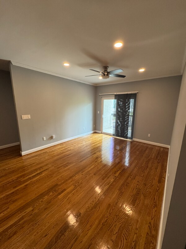 Building Photo - 1074 Peachtree Walk NE