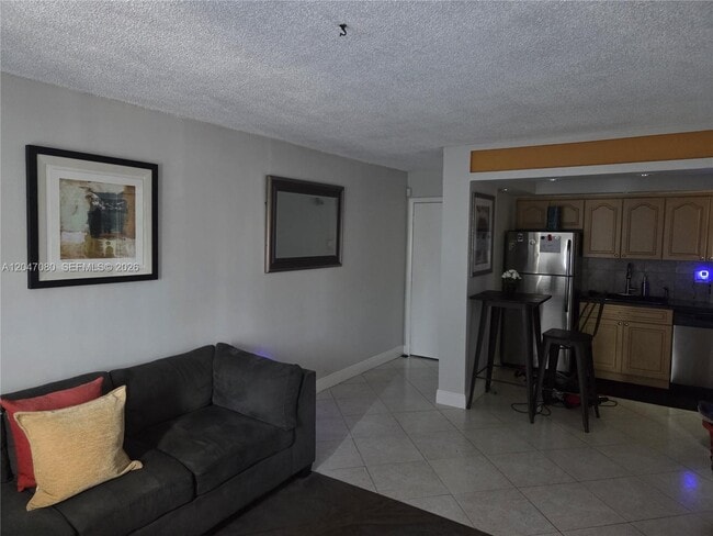 Building Photo - 4265 NW S Tamiami Canal Dr