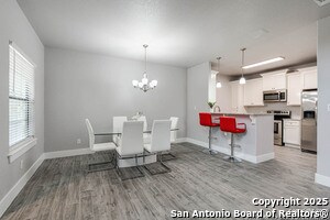Building Photo - 1606 Eckhert Blvd