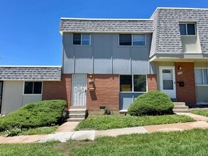 Building Photo - Thornton 2-Story Townhome