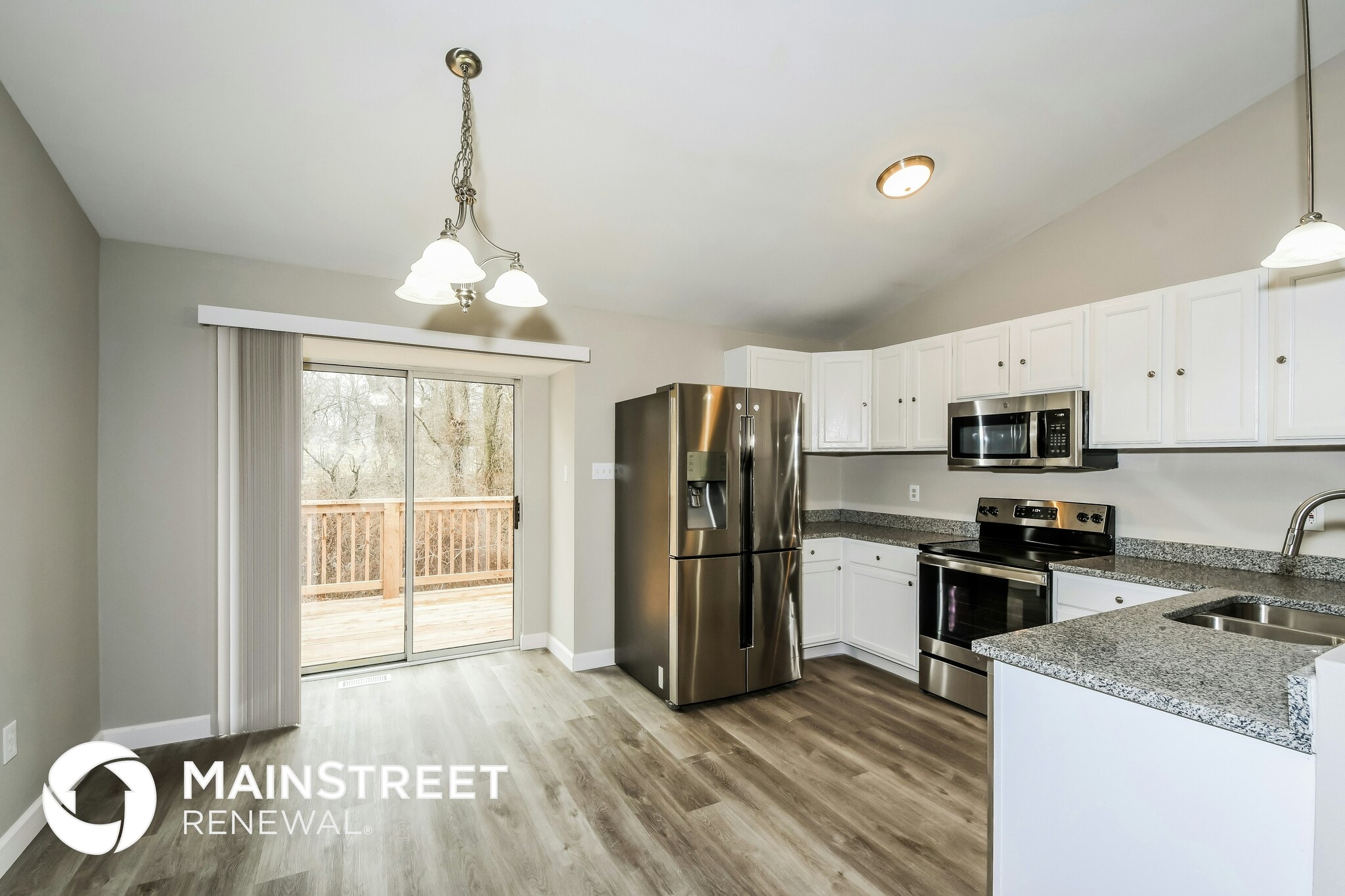 Building Photo - 5354 Trailview Dr