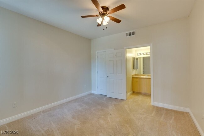 Building Photo - 8000 W Badura Ave