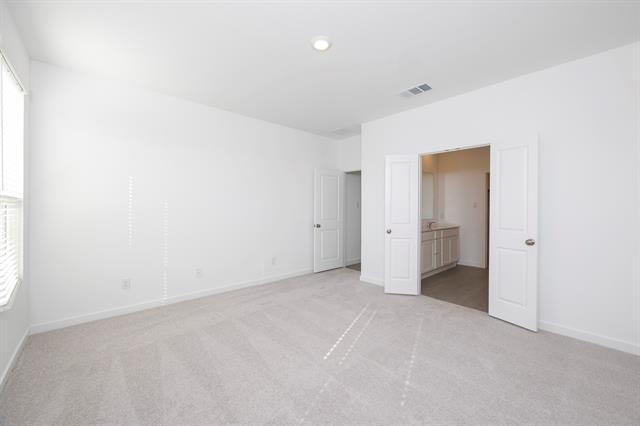 Building Photo - 2220 Pommel Ln