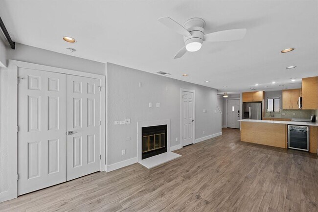 Building Photo - 2605 Enfield Rd