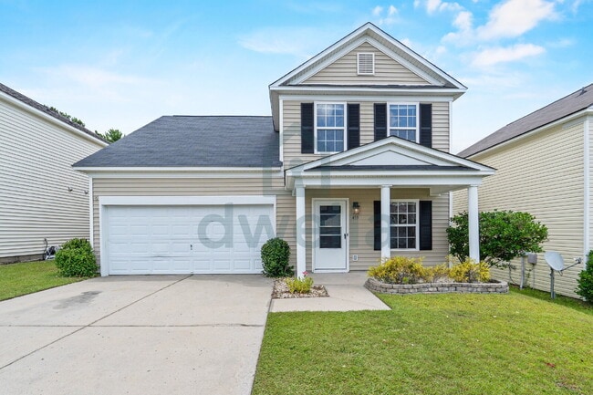 Primary Photo - "Charming 3-Bedroom Retreat with 2.5 Baths...