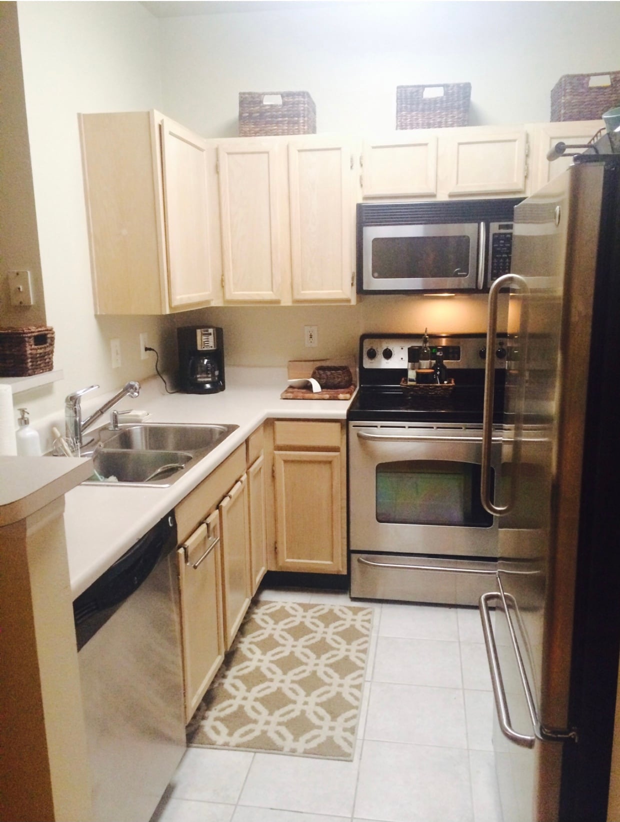Kitchen - 1581 Spring Gate Dr