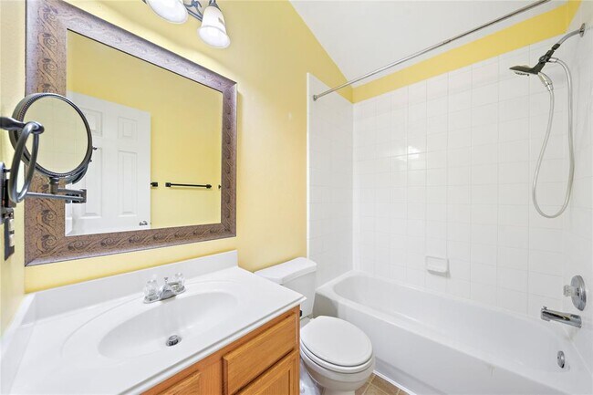 Building Photo - 25203 Spring Iris Ln