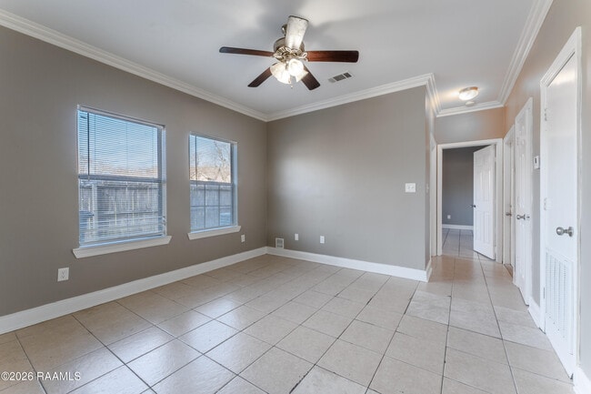 Building Photo - 1651 Clear Lake Ave