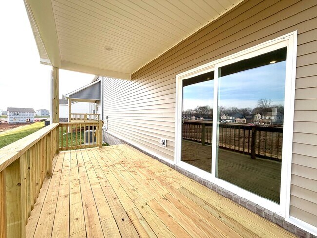 Building Photo - 1333 Gentry Dr