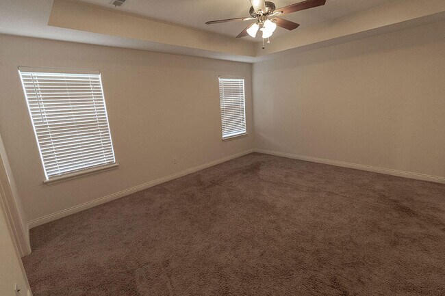 Building Photo - 2807 Amberwood court