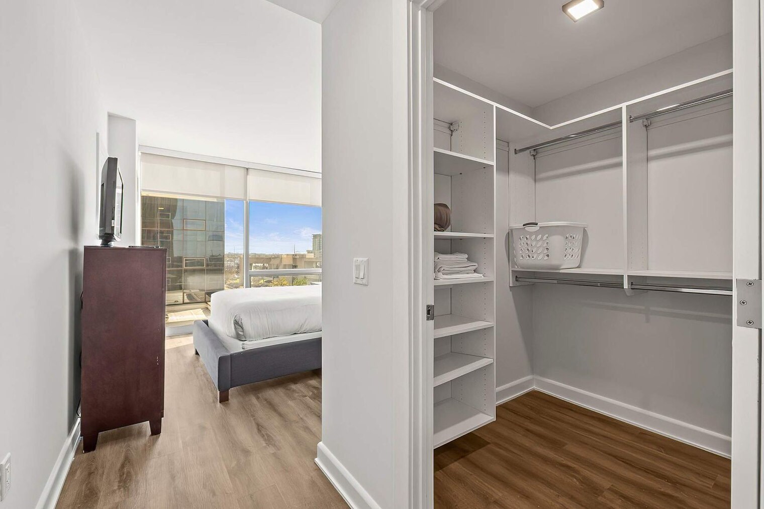 Building Photo - 355 Atlantic St