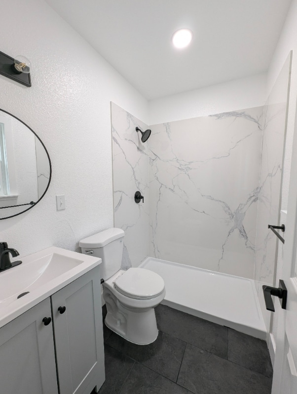 Building Photo - 2480 Baldwin Ave