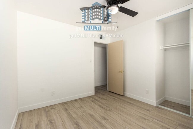 Building Photo - 505 S Margo Dr