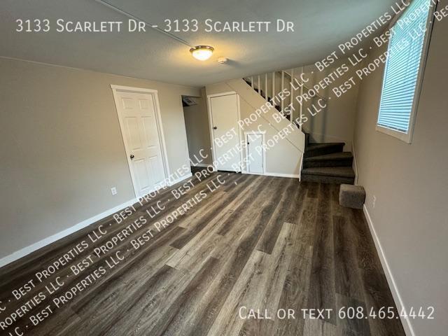 Building Photo - 3133 Scarlett Dr