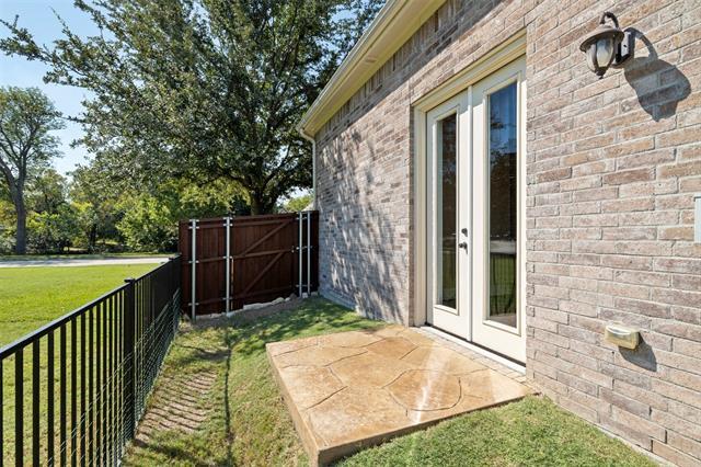 Building Photo - 7684 Fossil Ridge Dr