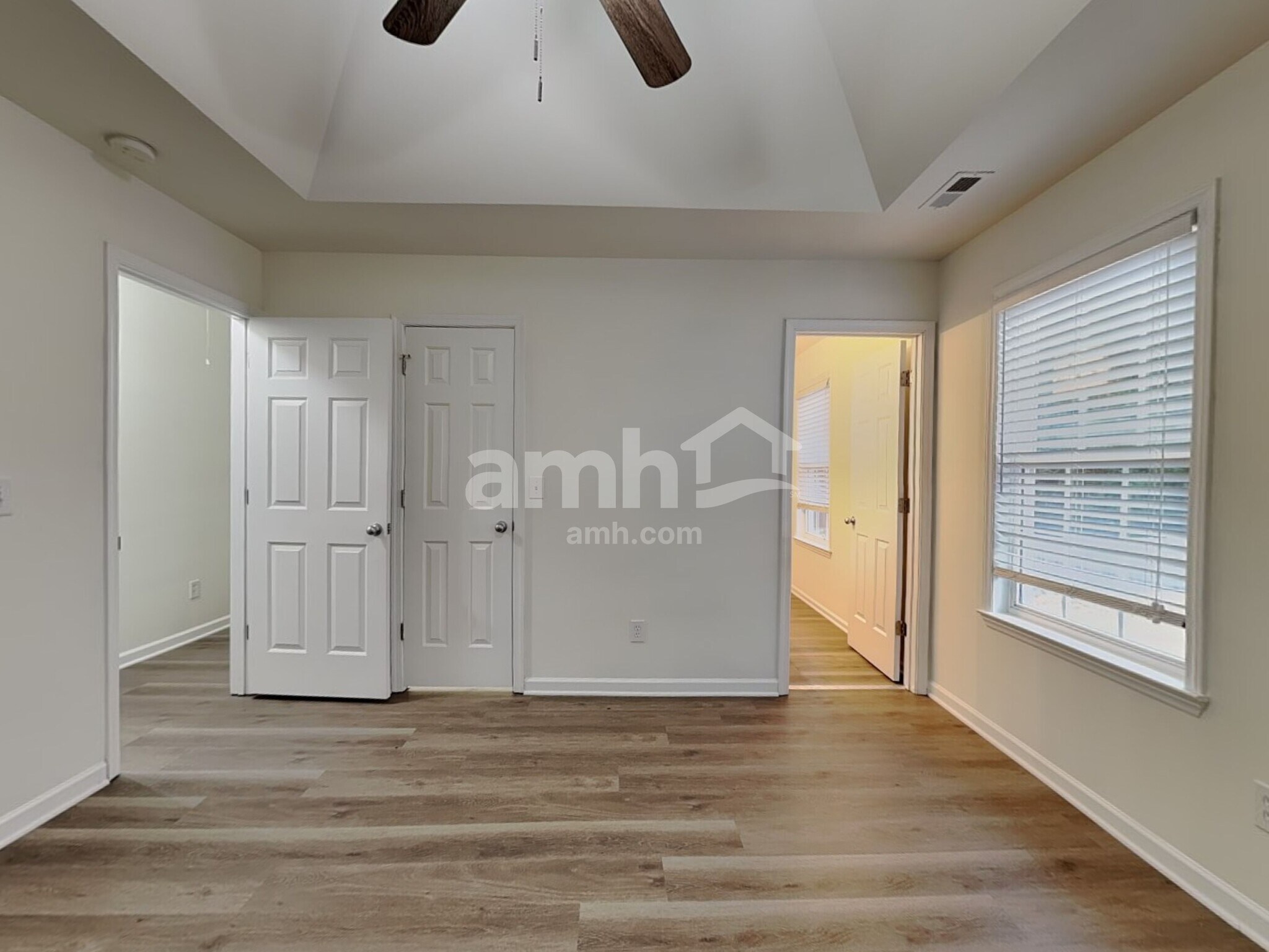 Building Photo - 185 Silver Creek Trail