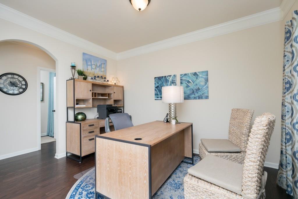 Building Photo - 1856 Hanover W Dr