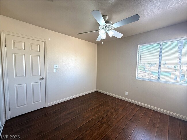 Building Photo - 4541 Fireside Ln