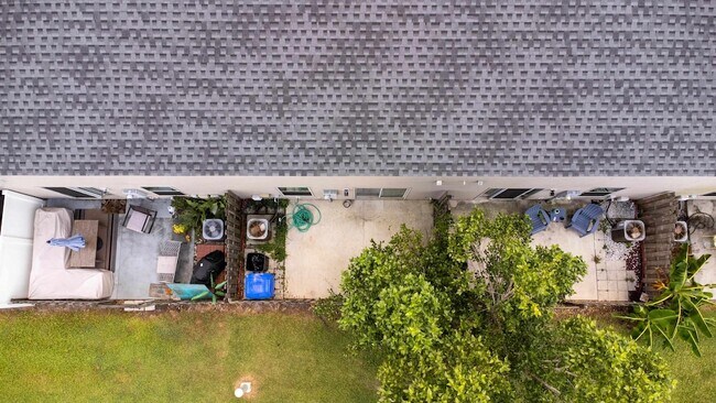 Building Photo - 211 Moultrie Village Ln