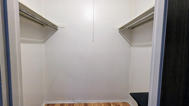 Building Photo - 791 Barnaby Pl