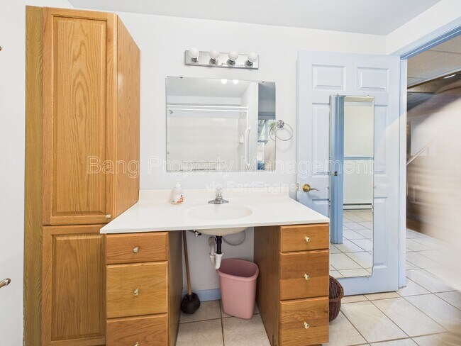 Building Photo - 1233 Pinehurst Rd