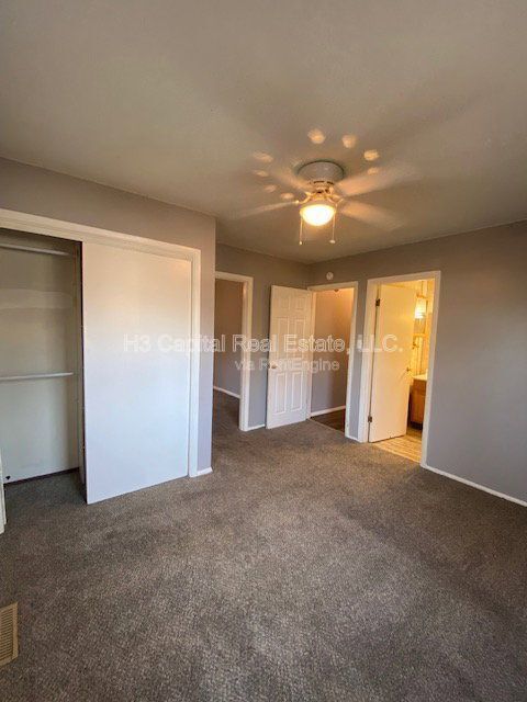 Building Photo - 2349 Clark Ave