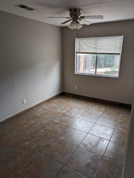 Building Photo - 6020 Canis Ave NW