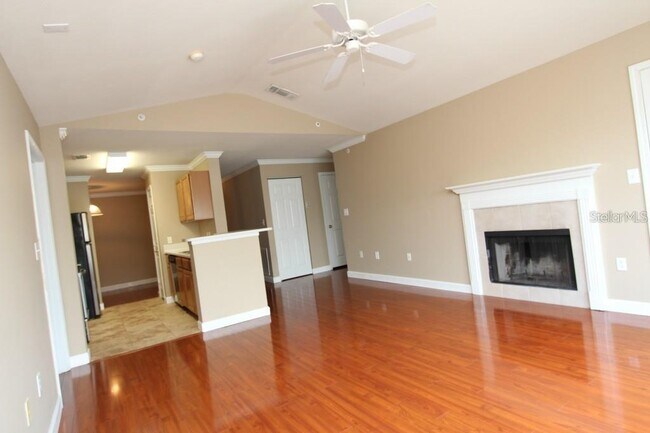 Building Photo - 18517 Bridle Club Dr