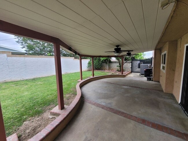 Building Photo - Beautiful 5 Bedroom La Habra Home