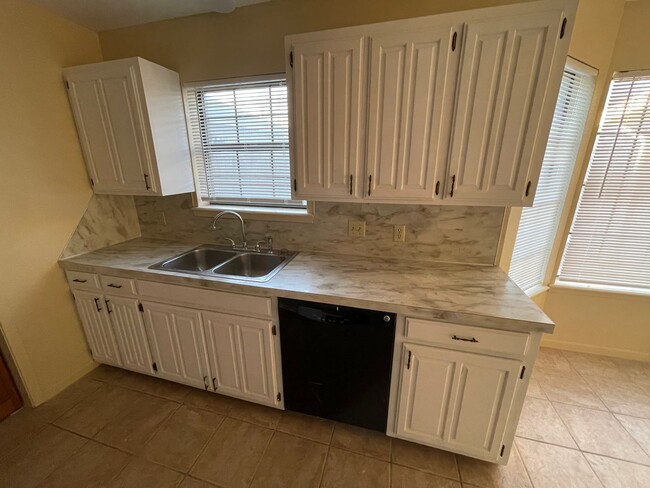 Building Photo - Fully remodeled 3 bedroom home in Wylie!!