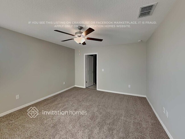 Building Photo - 15618 Greenleaf Bay St