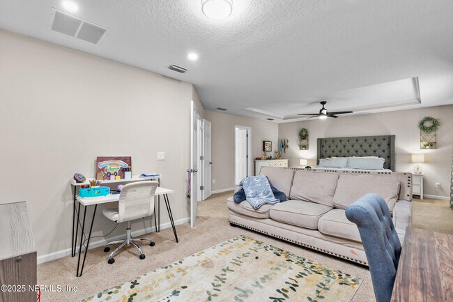 Building Photo - 503 Candlebark Dr