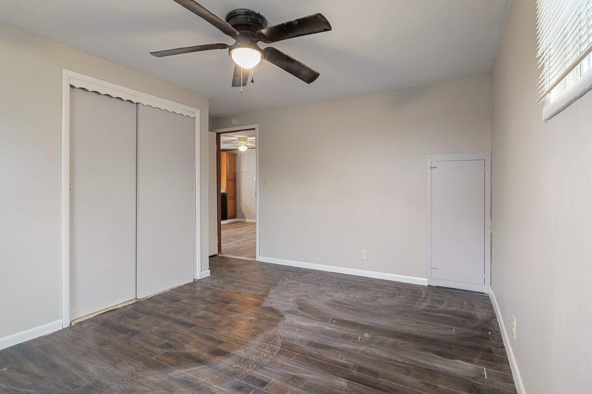 Building Photo - 1450 W 14th St