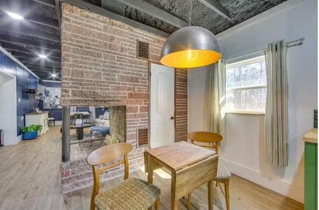 Building Photo - 250 Private Rd 8579