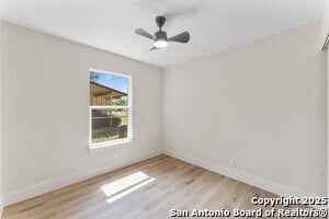 Building Photo - 4119 Tamarak Dr