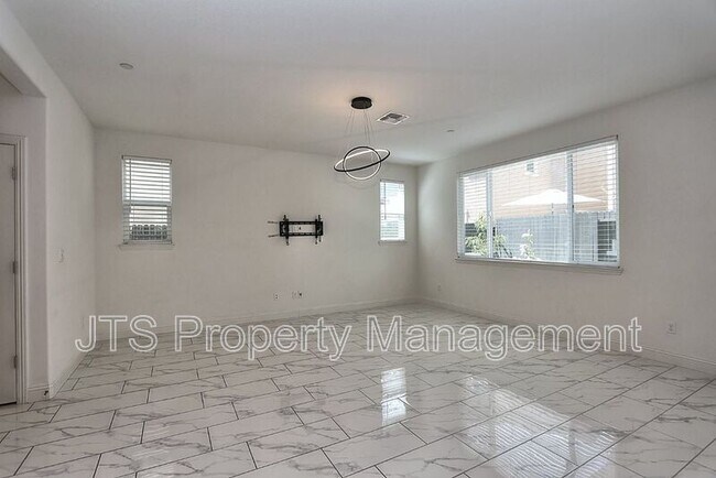Building Photo - 4268 Emerald Gate Ln