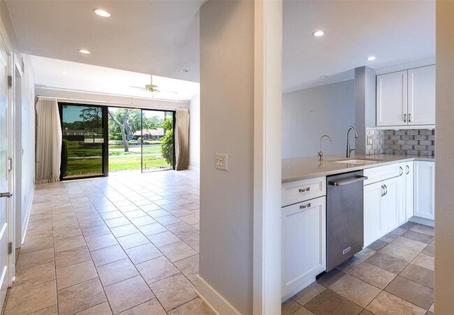 Building Photo - 5332 Huntingwood Ct