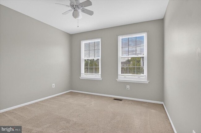 Building Photo - 18 Dudley Ct