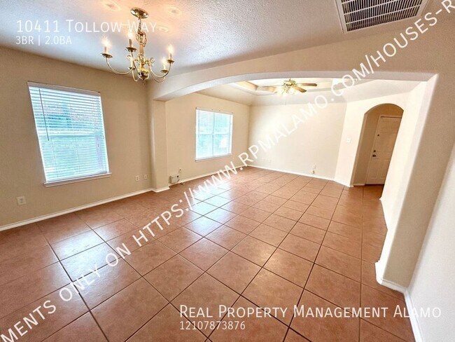 Building Photo - 10411 Tollow Way