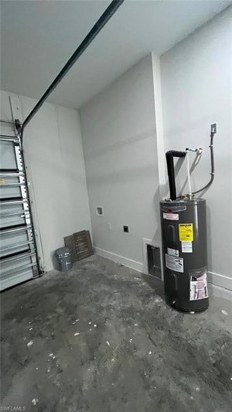 Building Photo - 1009 NE 15th Ln