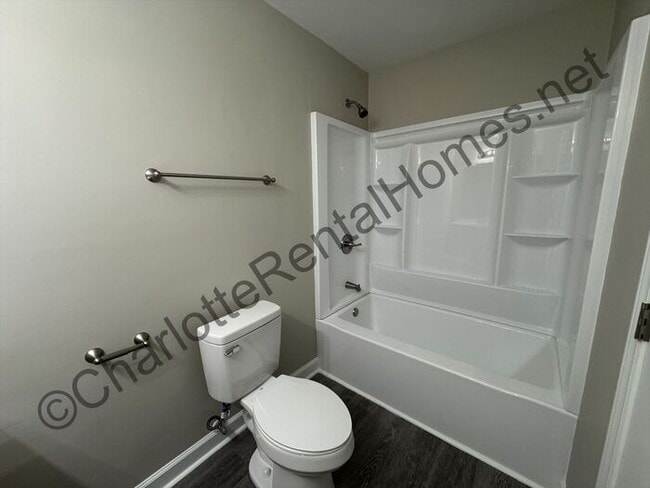 Building Photo - Move-In Ready 3BR/2BA Home with Garage in Mint Hill