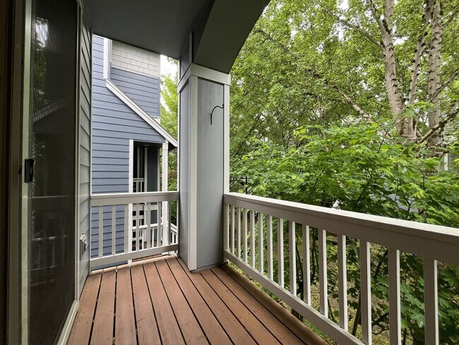 Building Photo - Modern 2 Bedroom + Bonus Room Townhome Near Nike with Dual En Suites, Balcony & Attached Garage