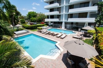 Building Photo - Legacy at South Miami