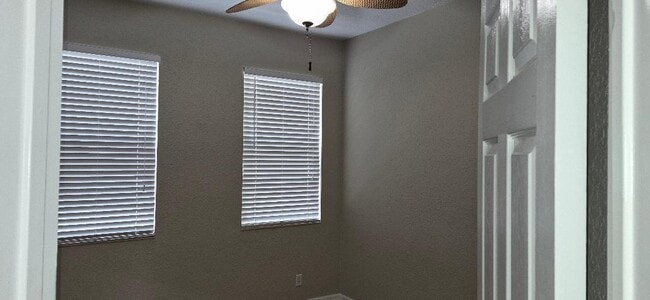 Building Photo - 175 E Bay Cedar Cir