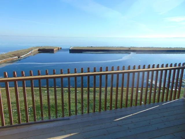 Building Photo - "Charming 2-Bed Retreat: Your Cozy Getaway...