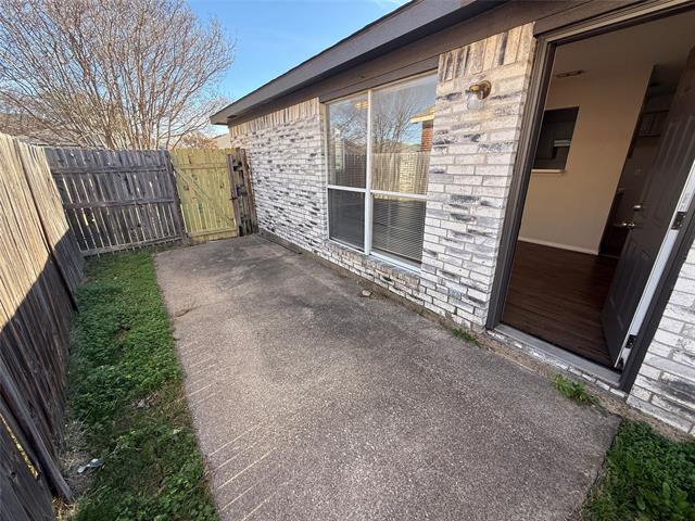 Building Photo - 8175 Waterside Trail