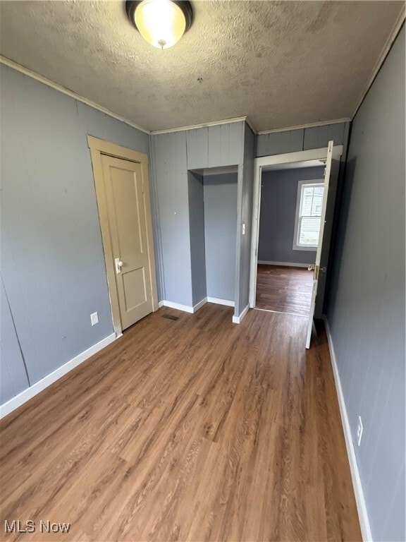 Building Photo - 714 Chester St