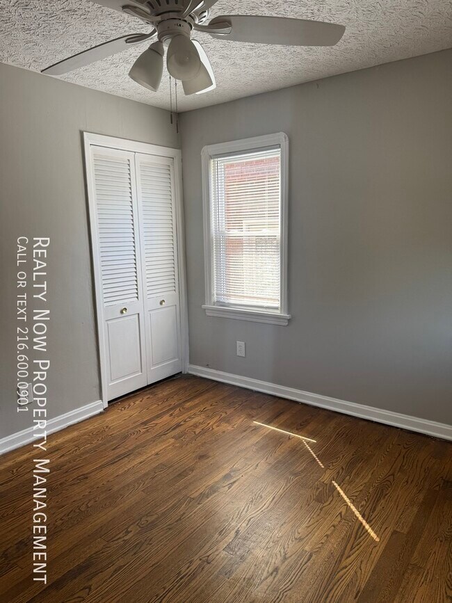 Building Photo - 11749 Arden Ave