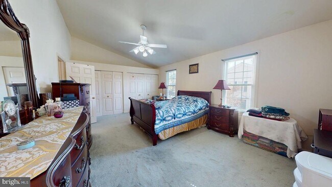 Building Photo - 6279 Walkers Croft Way