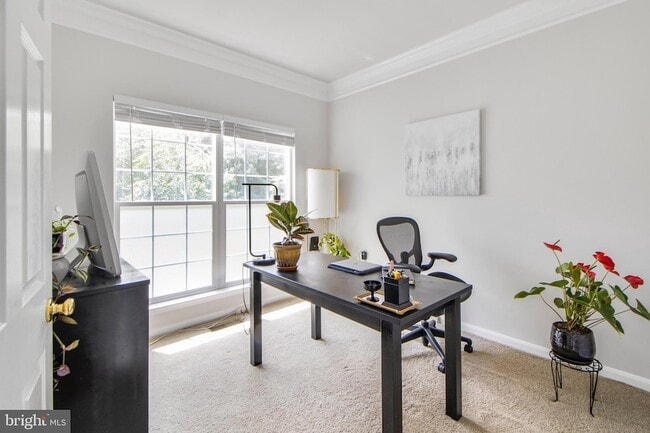 Building Photo - 115 Richard Dr SE